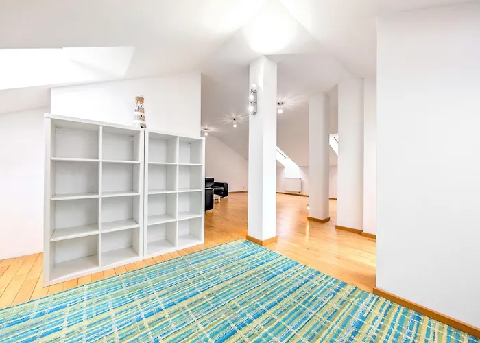 Trawowa Spacious House By Bookinghost * Вроцлав