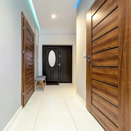 别墅 Trawowa Spacious House By Bookinghost *