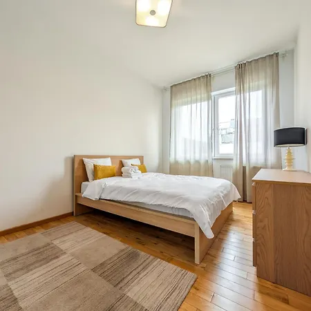 Trawowa Spacious House By Bookinghost Vratislav