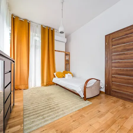 别墅 Trawowa Spacious House By Bookinghost *